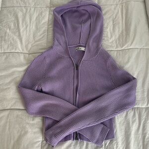 Hollister zip up size medium